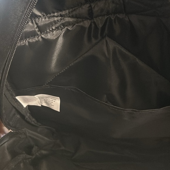 NWT Inmocean Fashion Backpack with Glitter Front Pocket, and zip closure. - Picture 11 of 11